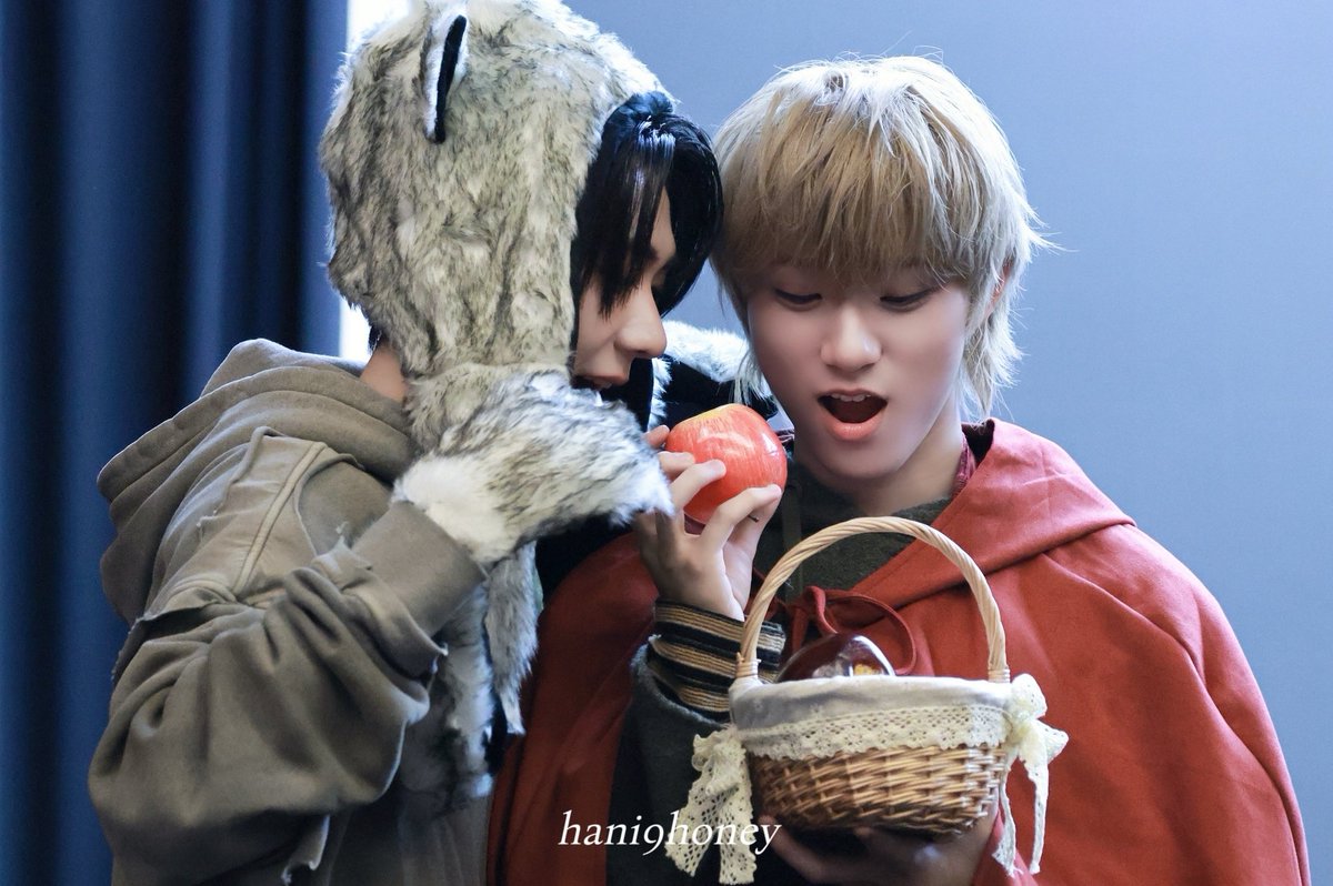 hani9honey's tweet image. 251107 점프업

#박한 #PARKHAN #HAN
#다이스케 #DAISUKE 
#아홉 #AHOF