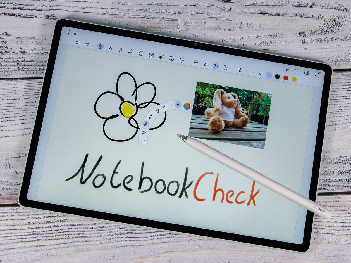 notebookcheck's tweet image. Test Huawei MatePad 12 X (2025) - Kreativ-Tablet mit mattem Display und Pencil Pro dlvr.it/TPM0GX #HuaweiMatePad #KreativTablet #PaperMatte #KirinProzessor #Multitasking
