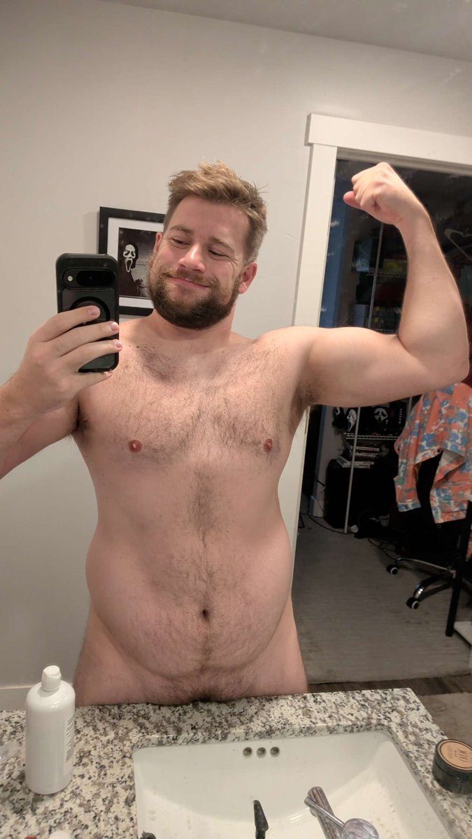 r0adkill10's tweet photo. Sorry I've been mia https://t.co/3Leg3N75UA