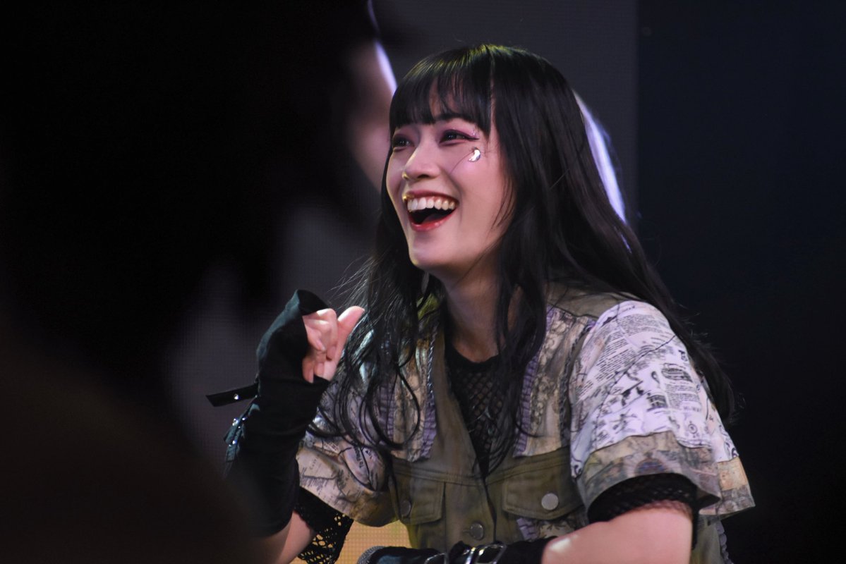 MERMALSAKAZUKI's tweet image. お誕生日迎えました^._.^

ステージで歌う時間が一番の生き甲斐で
君と過ごす時間はとても幸せです

これからもよろしくお願いします♩