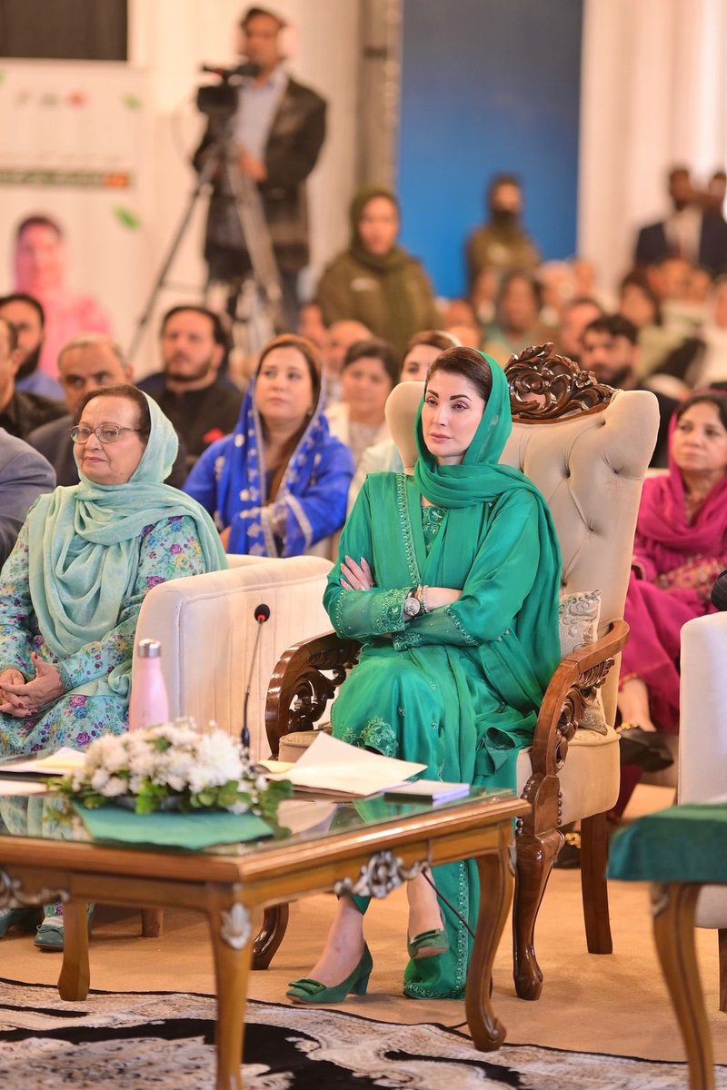 Art 💚.                                      Artist 💚