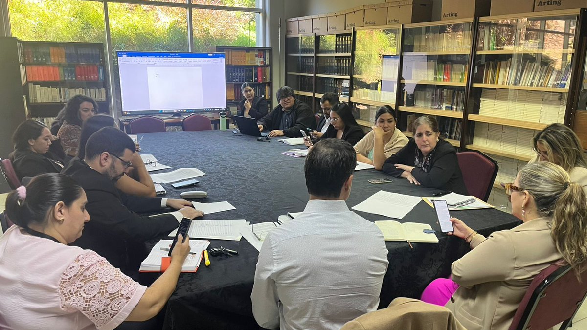 AcademiaHCS's tweet photo. La Academia Legislativa presentó el Informe Final de Compromisos Éticos, construido junto a 23 funcionarios de la institución.
Adoptamos compromisos claves en Servicio, Respeto e Innovación, fortaleciendo nuestra cultura ética y el compromiso con la transparencia y el bien común. https://t.co/G4TbwFG6YK