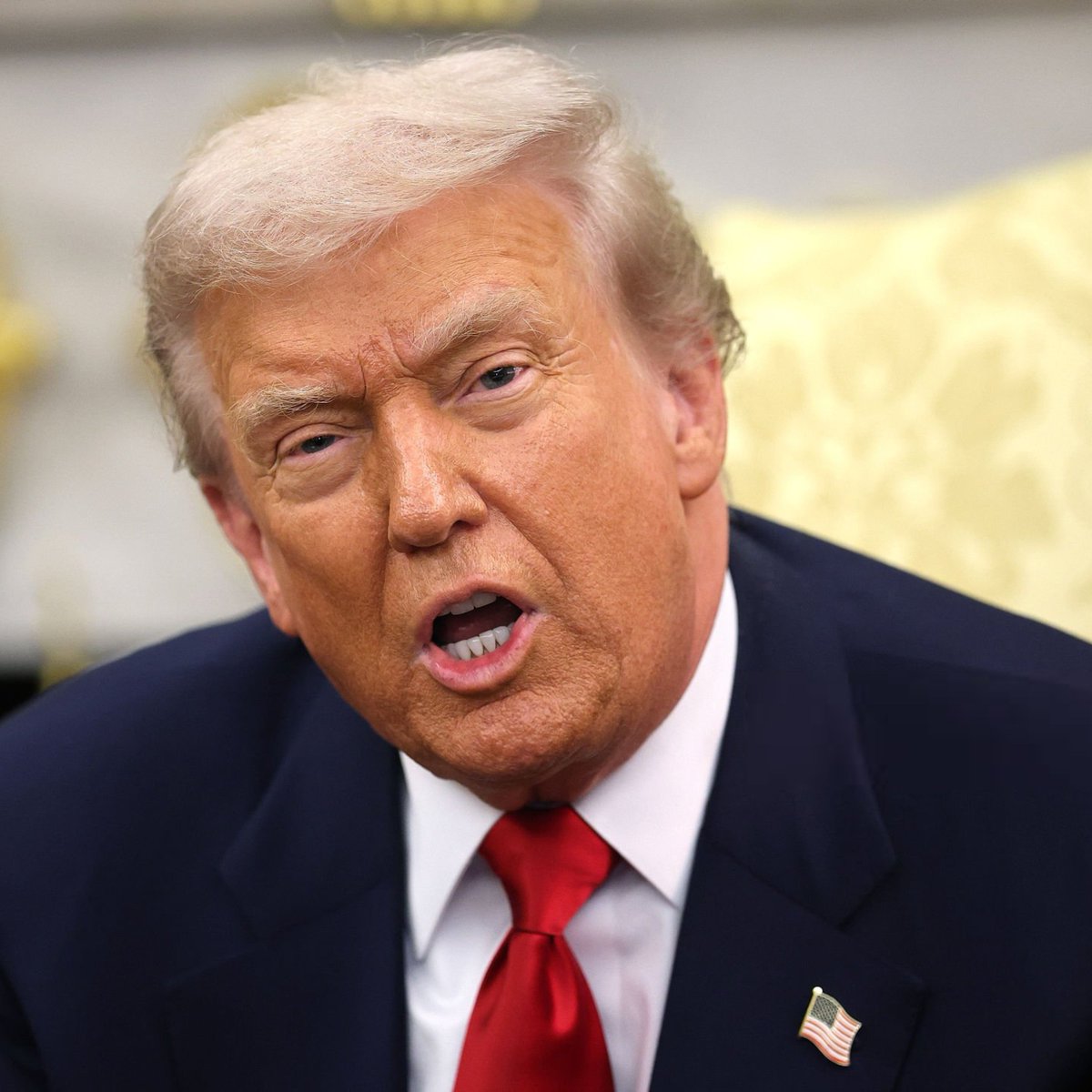 lnstantFoot's tweet image. 🚨 𝗖𝗥𝗜𝗦𝗧𝗜𝗔𝗡𝗢 𝗥𝗢𝗡𝗔𝗟𝗗𝗢 𝗦&apos;𝗘𝗦𝗧 𝗘𝗡𝗧𝗥𝗘𝗧𝗘𝗡𝗨 𝗣𝗘𝗡𝗗𝗔𝗡𝗧 𝗘𝗡𝗩𝗜𝗥𝗢𝗡 𝟭𝗛𝟯𝟬 𝗔𝗩𝗘𝗖 𝗗𝗢𝗡𝗔𝗟𝗗 𝗧𝗥𝗨𝗠𝗣 𝗛𝗜𝗘𝗥 ! 😶

(@Now_Canal_)