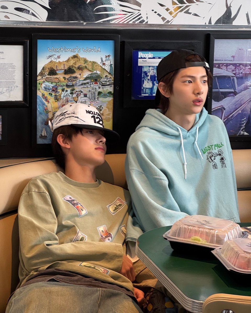 corithoon's tweet image. 