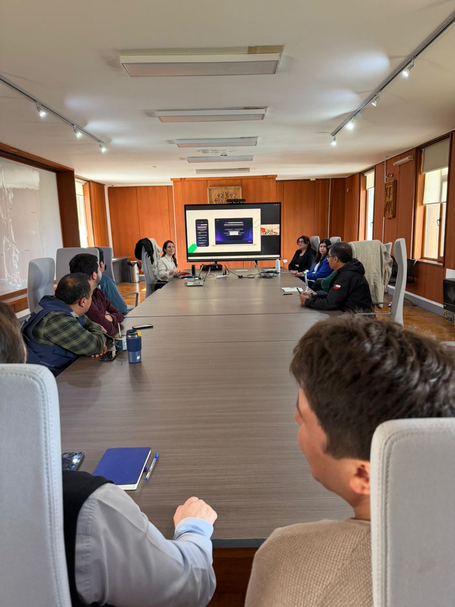 GobLab UAI tweet media