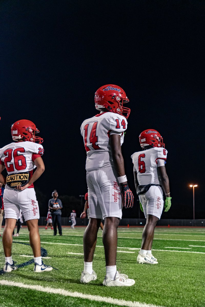 Junior Year Highlights

hudl.com/v/2TDgTw