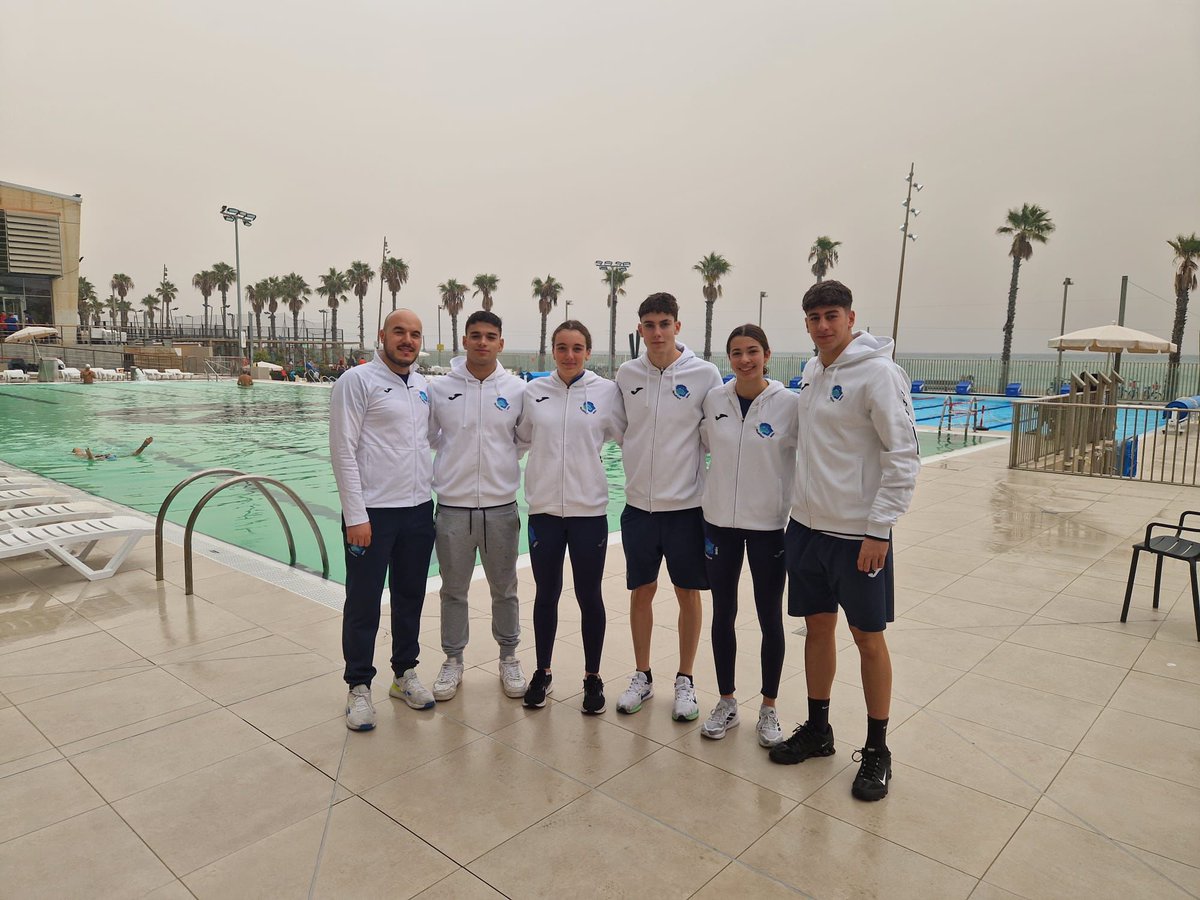 Acabado el CTO DE ESPAÑA ABSOLUTO "OPEN" P25 🇪🇸, nuestros deportistas consiguieron 1 final B, 2 Récords Absolutos CyL, 3 MMT17 años y 1 MMT16 años.
Mención especial a nuestro entrenador Javier Diez, que cada día se deja la piel por conseguir el máximo potencial de sus nadadores‼️
