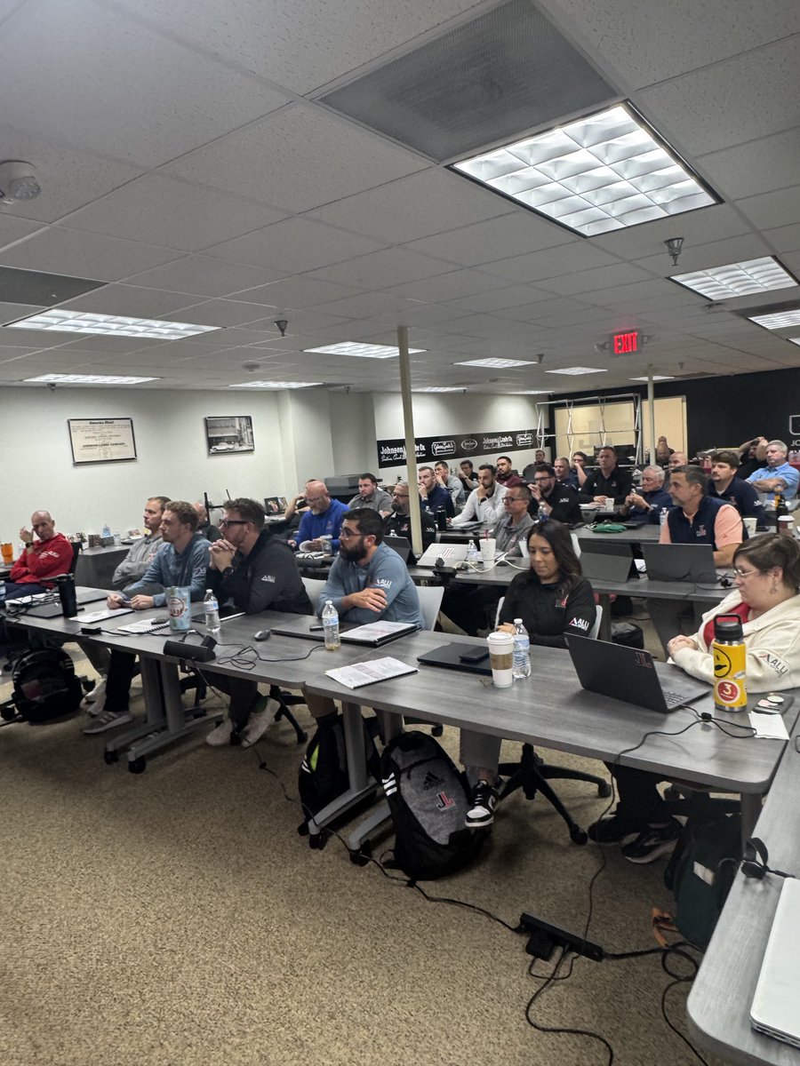 Johnson Lambe Sporting Goods tweet media