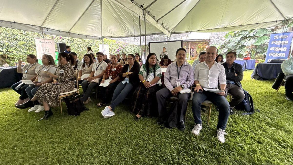 SCEPgt's tweet image. La #SCEP🇬🇹 realiza el Segundo Gran Encuentro Nacional de Promotoras y Promotores Sociales de las ocho regiones de #Guatemala, como parte del fortalecimiento del Sistema de Consejos de Desarrollo #Siscode y la participación ciudadana.

#TransfiriendoPoderalaGente