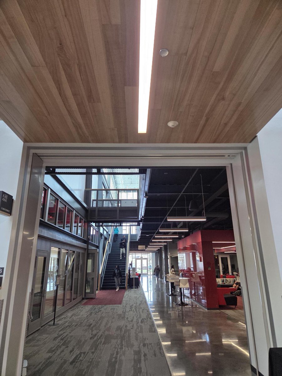 kcpublicschools's tweet image. KCPS just wrapped our CTE Summit, connecting educators, industry leaders &amp;amp; partners to build stronger career pathways for students. Together, we’re shaping Kansas City’s future workforce. 💡 #KCPS #CTE #FutureReady #RealWorldLearning