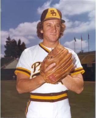 RememberingGuyz's tweet photo. Randy Jones https://t.co/xNyTRAn89K