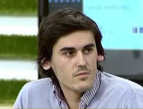 santosjru's tweet photo. @FonsiLoaiza Orejas.... Ere un puto comunista amargado. Hdgp https://t.co/srYTHWKHQi