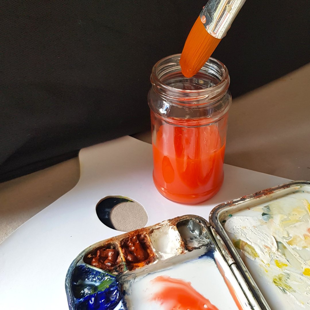 Painters_Online's tweet image. 🖌️ The right brush can make all the difference!

Learn how to choose and clean your brushes for better results 🎨👇
painters-online.co.uk/tips-technique…

#PaintersOnline #ArtTips #BrushCare