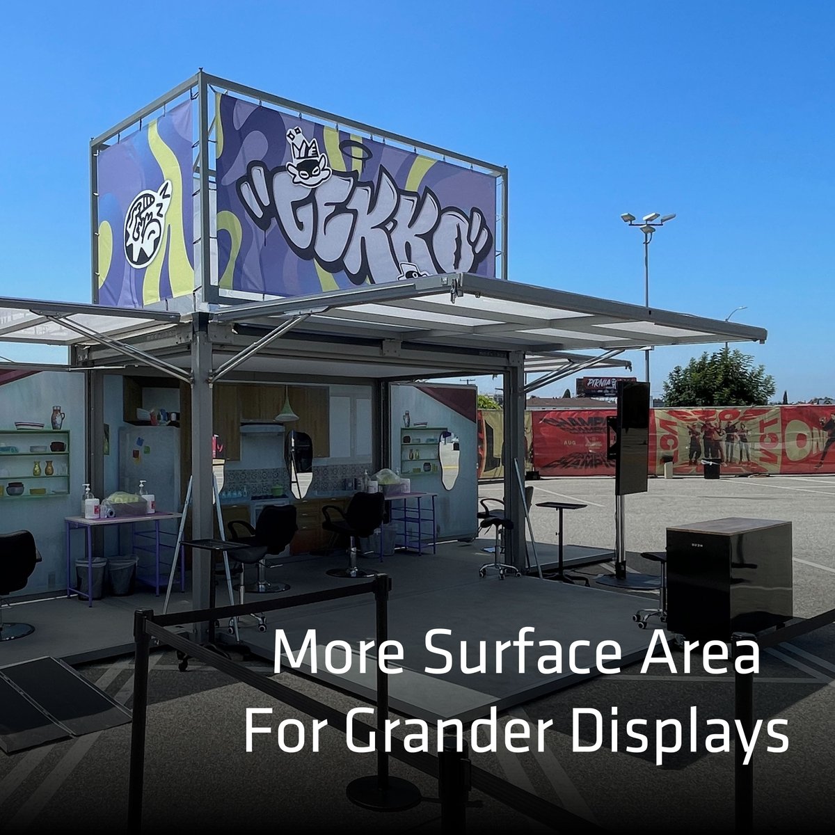 Highmark_Tech's tweet image. Size matters! Our lightweight giant packs extra punch for roadshows and events of all kinds. #modulboxMAX #roadshows #brandactivations #experientialmarketing #outdoorevents