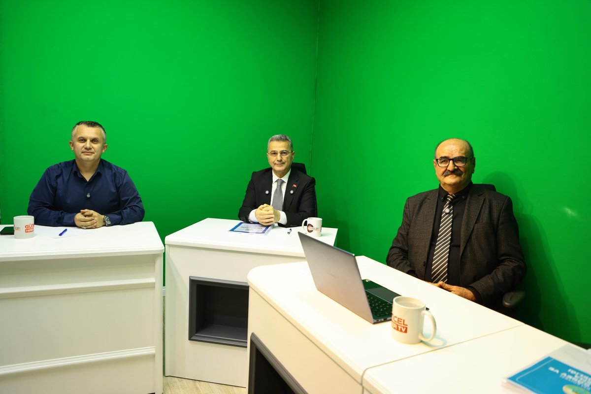 📺 CANLI YAYINDAYIZ. 

Coşkun Özbek ve Cüneyt Turguter ile birlikte Güncel Gündem programında, ilçemizin meselelerini ve İlkadım’daki çalışmalarımızı konuşmak üzere şu an canlı yayındayız.

🔴 Facebook Canlı Yayını:
👉 facebook.com/share/v/1DYVn8…

🔴 YouTube Canlı Yayını:
👉