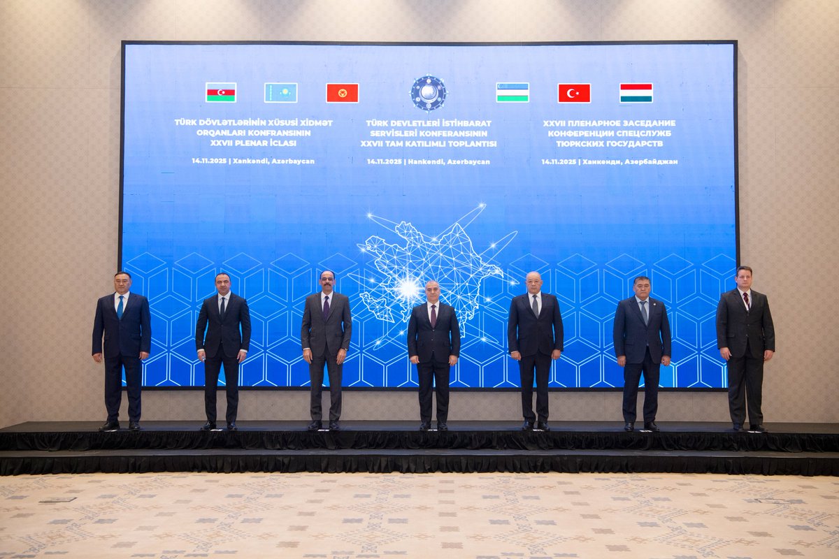 DTX_Azerbaijan's tweet photo. Dövlət Təhlükəsizliyi Xidmətinin Mətbuat xidmətinin məlumatı

Xankəndi şəhərində türk dövlətlərinin təhlükəsizlik orqanlarının iclası keçirilmişdir.

Ətraflı: https://t.co/Ww2SWopMdb https://t.co/Rfb1uaXRMg