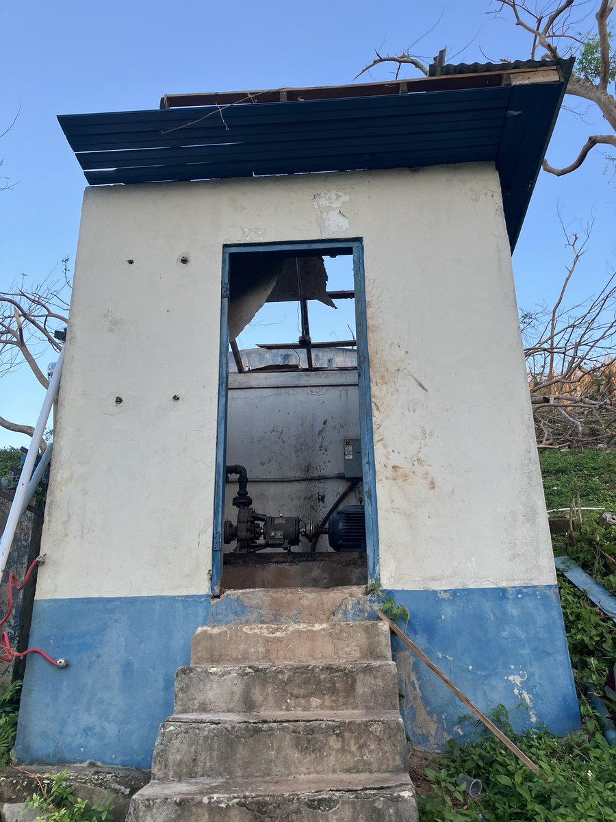 tooshortagain's tweet photo. @NWCjam The Re-lift in Belmont St James is not badly damaged however we would like you guys to send a generator to supply water to the Wiltshire community so that The Contect Basic School can have piped water. School is in session https://t.co/dt7dM0VSQ2
