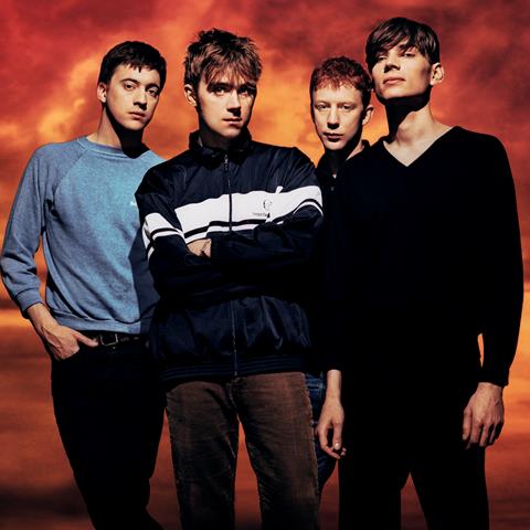 blurfanclub's tweet image. Happy International Mens Day.
Remember fellas, it&apos;s ok to ask for help and advice.
📷 Kevin Westenberg