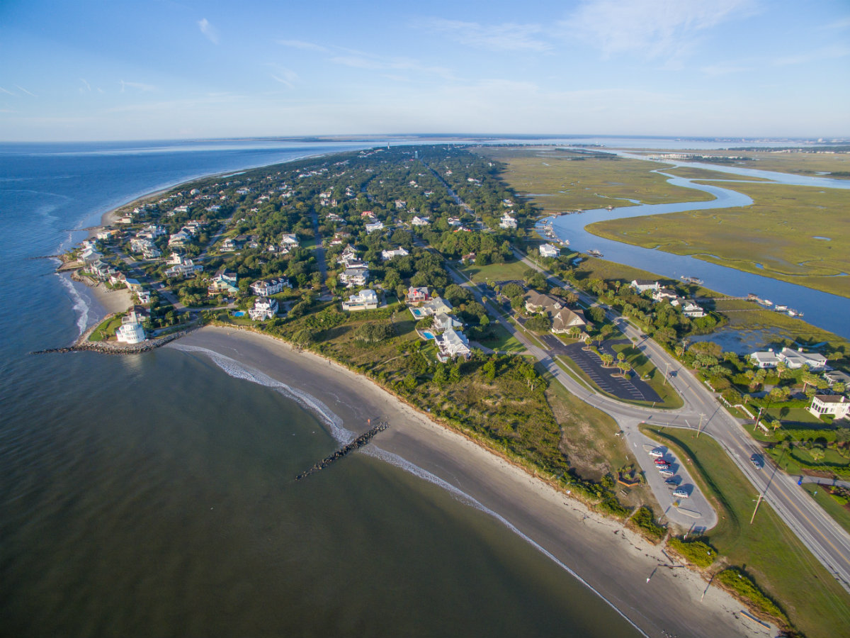 AllOverTheMapYT's tweet image. 🏷️ Town I’ve Been To
📍 Sullivan’s Island, South Carolina
Population: 1,948

• Quiet barrier-island vibes with gorgeous beaches
• Rich Revolutionary &amp;amp; Civil War history
• Home to Fort Moultrie 🇺🇸