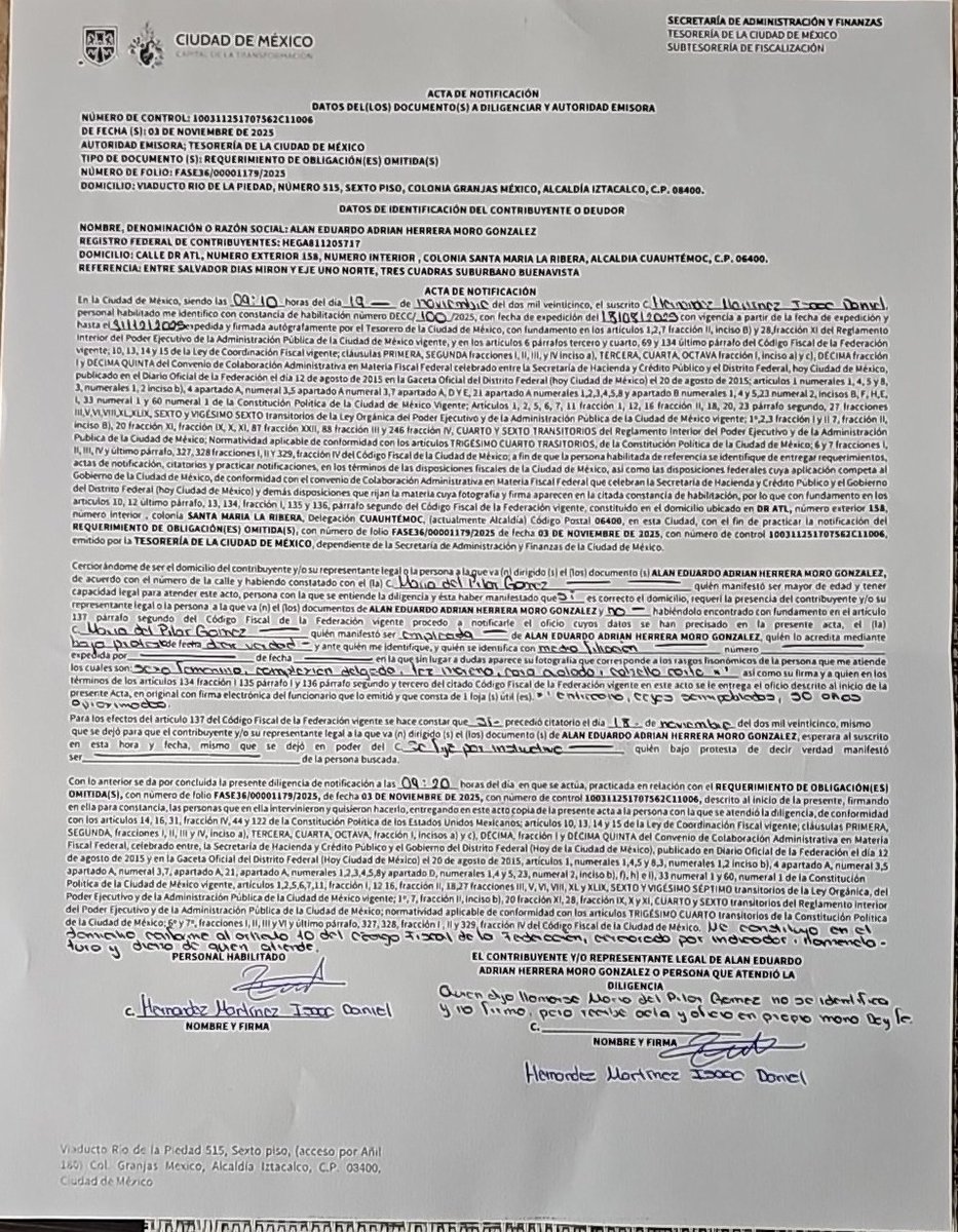 Alexoander's tweet photo. @SATMX @Finanzas_CDMX 
Díganle a su notificador que lo tengo grabado solo pasando a pegar el documento y que no tocó la puerta...

Sus marranadas de proceso, no se preocupen en la semana les pago y meto mi queja a la contraloria. https://t.co/VLK8lFqvJL