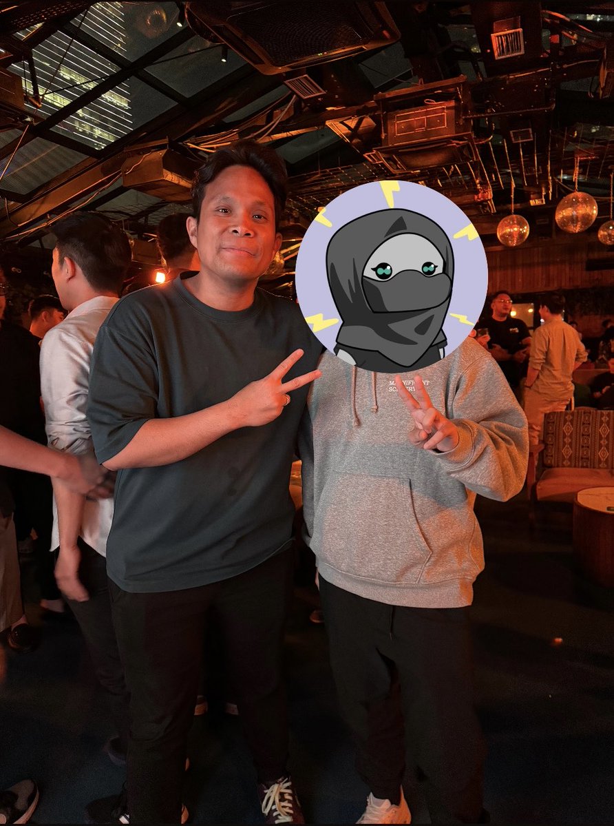 0xNictimo's tweet image. First offline event

shout out to @Hyperliquid_IDN for making this event, and @andreasrtobing_ as guest star