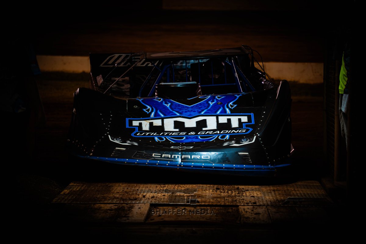Photo of the Day: 

<a href="/SoThunderSDS/">Southern Thunder Super Dirt Series</a> Champion Dalton Cook crosses over the scales at <a href="/tsthornetsnest/">TST (Talladega Short Track)</a> during October's Red Farmer Tribute!