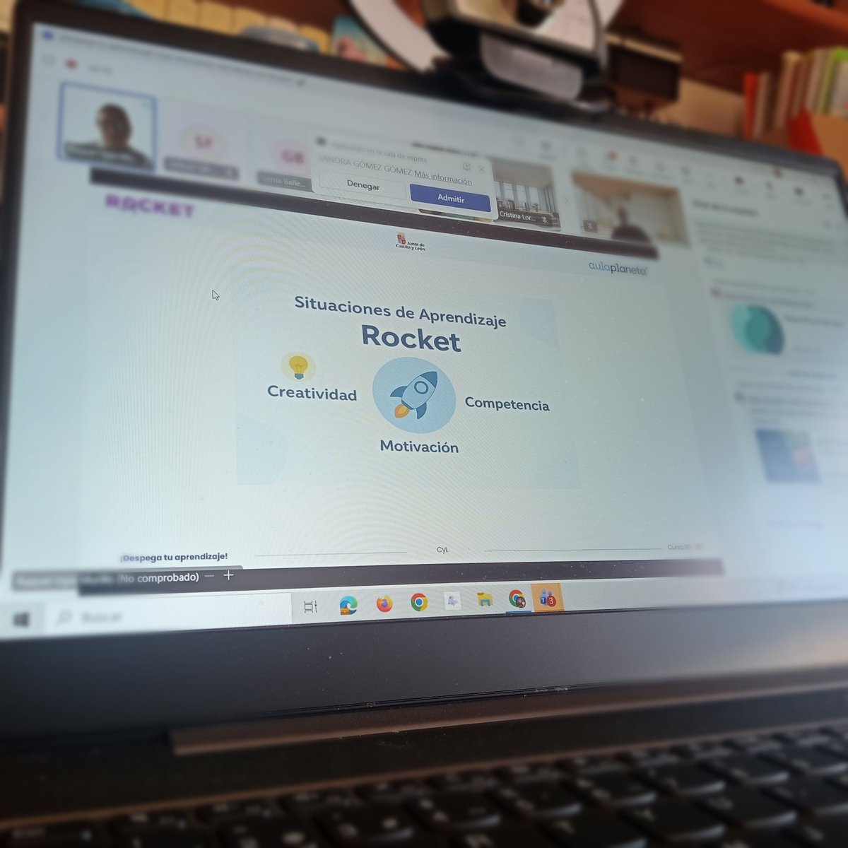 🚀 ¡Crear #SdA contextualizadas es fácil con la Plataforma Rocket de <a href="/Aulaplaneta/">Aulaplaneta</a>!
💡 Ofrece recursos interactivos que conectan el contenido con la vida real, fomentando la creatividad y la colaboración del alumnado.
#FormaciónCyL <a href="/STrinidadZamora/">Stma Trinidad- Fundación Educativa ADD</a>
#PIECentrosBITS