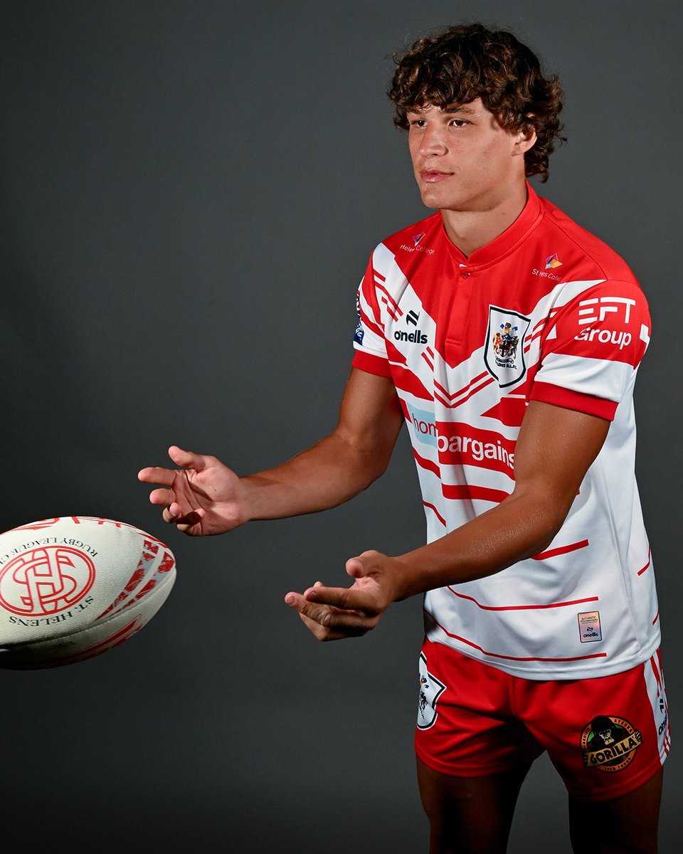 CommunitySaints's tweet image. 😍 A retro look for @Saints1890 in 2026, with the return of the iconic 1996 themed home shirt! 

🙌 We&apos;re looking forward to seeing the lads rocking the new home kit next season, are you? 

🛒 saintssuperstore.com

#COYS