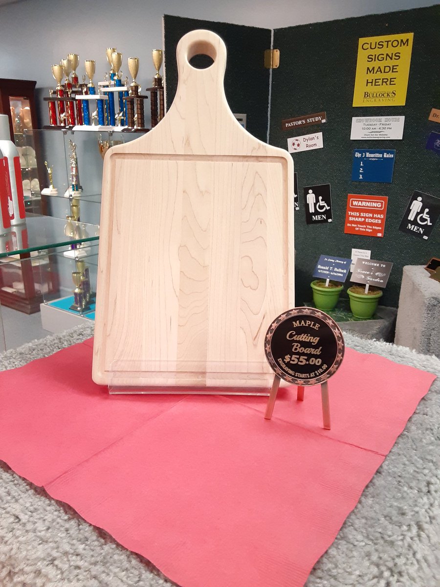 BullocksEngrave's tweet image. Wooden cutting boards make a great gift!
Order now for Christmas!

"With us, it's personal!"

Visit our website or our showroom!

#ChristmasGiftIdeas #engraving #bullocksengraving