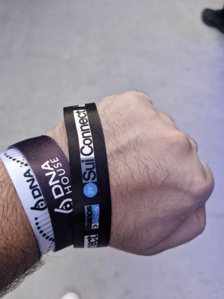 rasterfinance's tweet image. Buenos Aires. LATAM builders exploring Sui.

When you&apos;re managing assets across @SuiNetwork, @Ethereum, @Solana, and more, @rasterfinance gives you the intelligence layer.

See you at @EFDevcon. ◼️

→ raster.finance