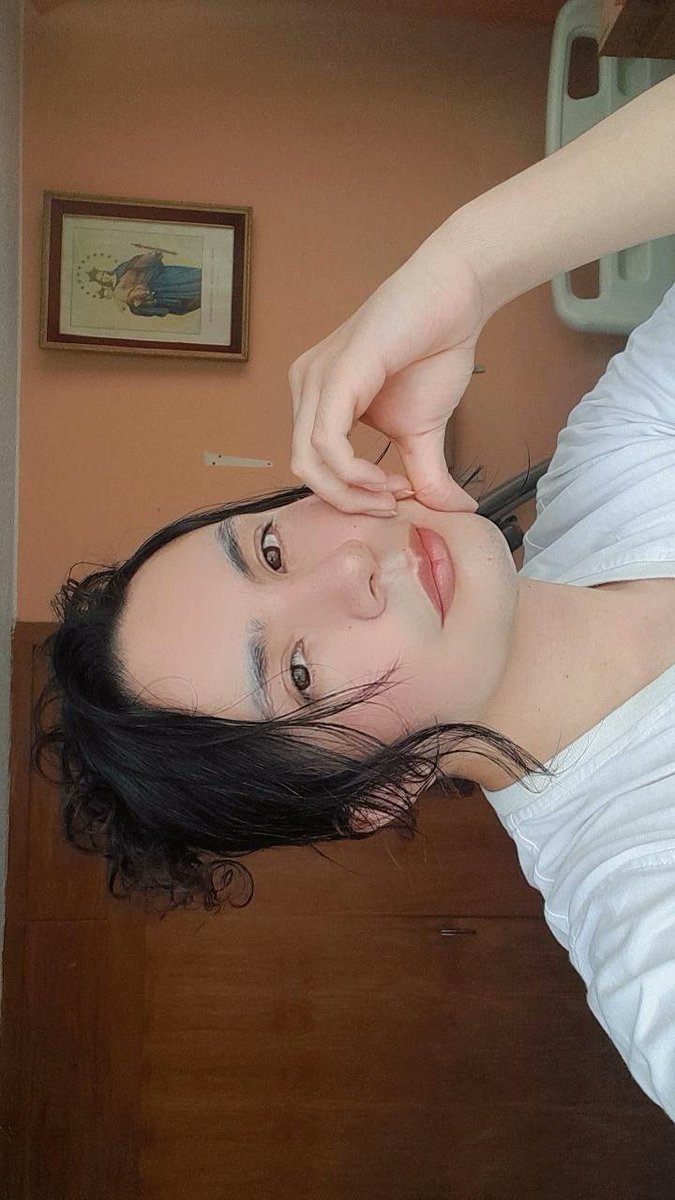 emiliofespinosa's tweet image. 🌈La vida puede parecer un rompecabezas incompleto 🧩, pero cada paso que das coloca una pieza nueva en su lugar, construyendo algo increíble 💥.
#EMILIO #espi