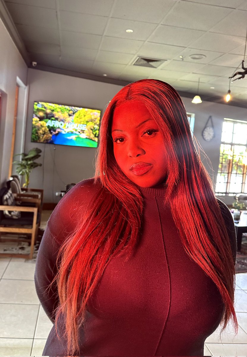 ALBUM OUT NOW🫧💿🧚🏾‍♀️ tweet media