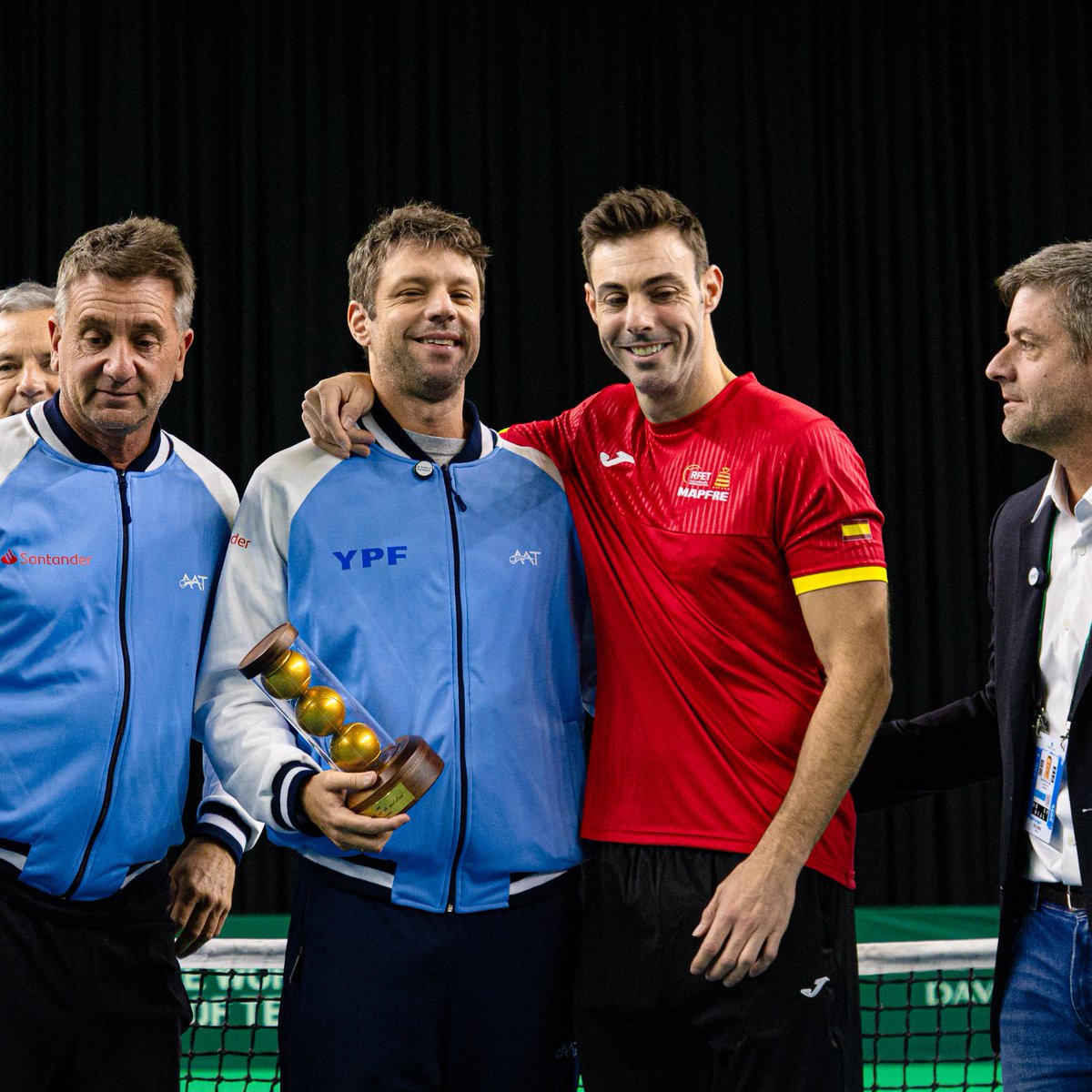 Tenis España tweet media