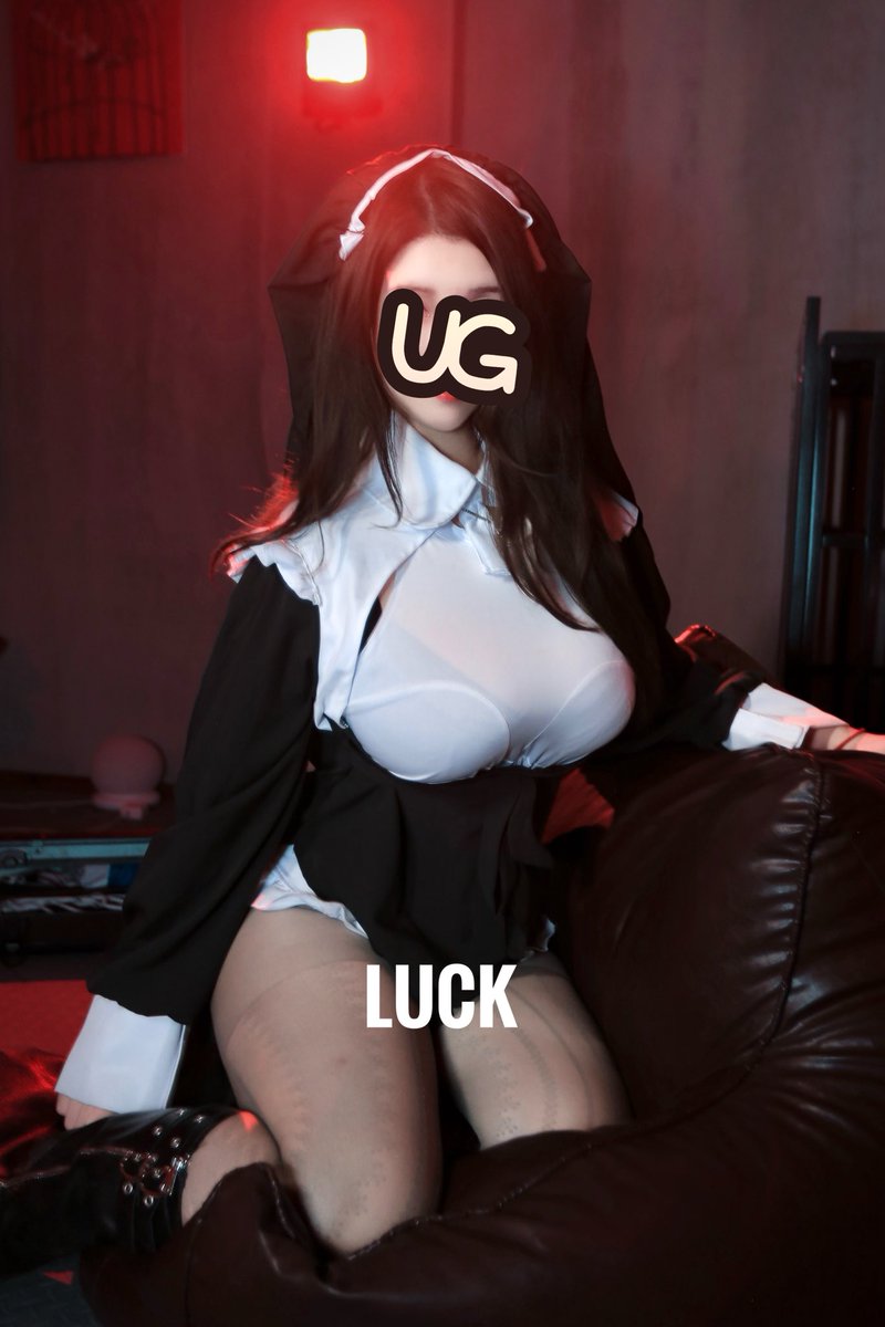 ug36i's tweet photo. 我的屁股真好看🤤
📷@LuckluangLala https://t.co/ju4f4E2QGL