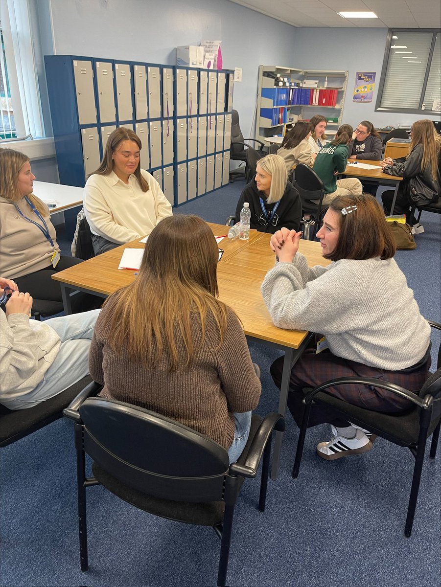 ✨ A huge thank you to our incredible classroom assistants who took part in staff training during our recent Staff Development Day! Their dedication to learning and growing ensures our pupils receive the very best support every day. 💡📚👏 #teamstgens #addtoyourstory <a href="/stgensAP/">Cathy Austin</a>