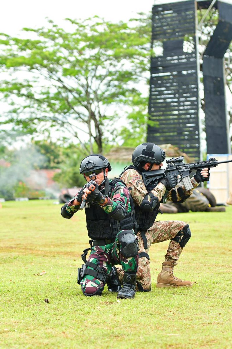 Muhamma83980624's tweet photo. The Pakistan–Indonesia Joint Military Exercise Shaheen Strike-II was conducted from 8–19 November 2025, focusing on the Counter Terrorism (CT) domain. Combat teams from the Pakistan Army and the Indonesian Army participated in the exercise. https://t.co/yoWIGvHC3n