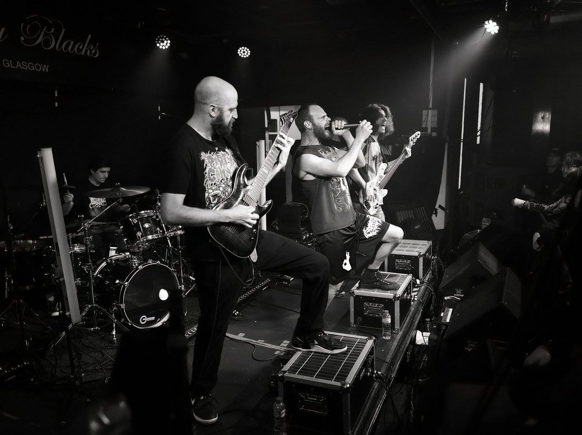 dvbchnn's tweet image. Cognitive @ Ivory Blacks, Glasgow 📸

#BiographyteTour #DeathMetal #TechDeath #TechnicalDeathMetal #LiveReview #Photos #GigPhotography #Glasgow #ConcertPhotography