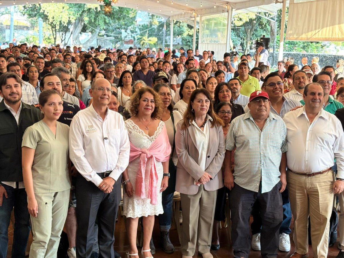 fifodepi's tweet photo. Se llevó a cabo la Firma de Convenios con beneficiarios del FIFODEPI, reafirmando el compromiso con quienes generan empleo y crecimiento en Morelos, 224 MiPyMEs y jóvenes empresarios recibieron apoyos de hasta 50 mil pesos para adquirir maquinaria y equipo.
#LaTierraQueNosUne https://t.co/tQtLfnoiO6