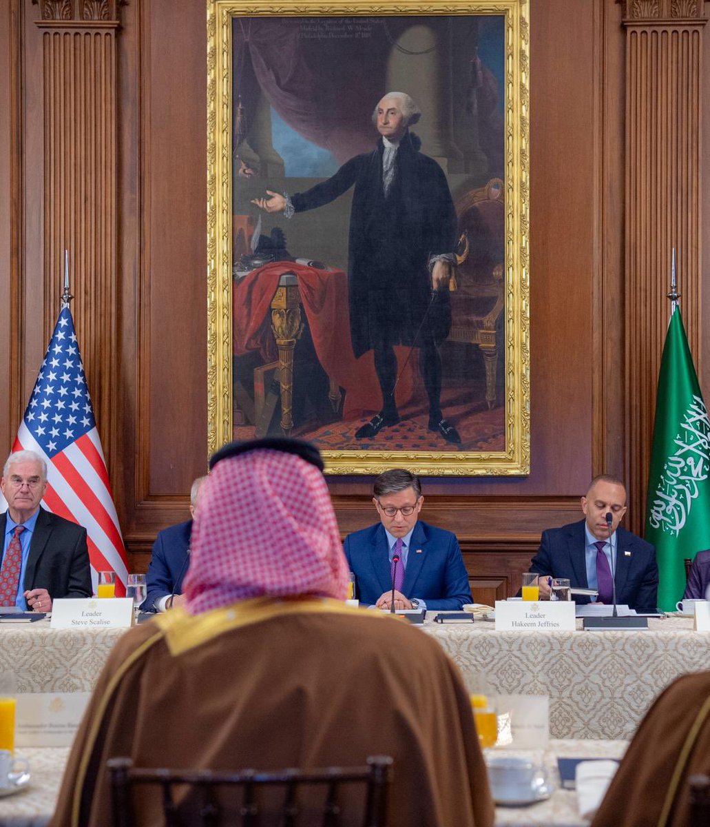 SaudiNews50's tweet image. لقطات من الاجتماعات الثنائية والموسعة التي عقدها ولي العهد في الكونغرس بواشنطن.

-