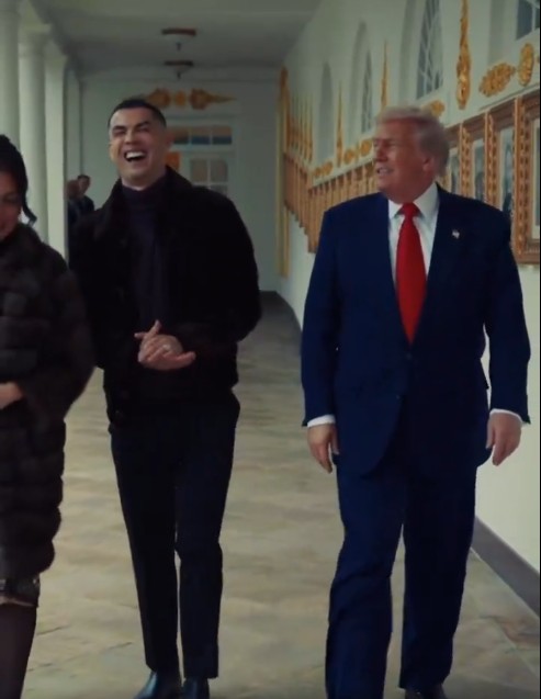 Caption this:
"and then I told them Jeffrey Epstein and me weren't BFFs"

Your turn!