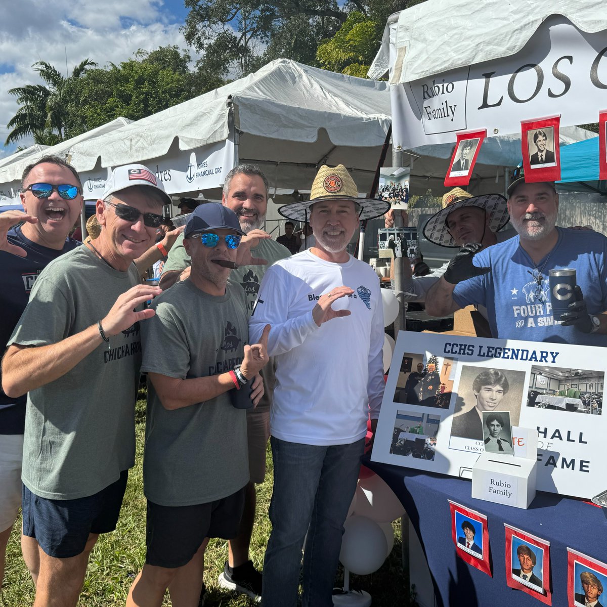 ColumbusHS_Mia's tweet image. This weekend at the STA Pig Roast, the St. Thomas the Apostle community celebrated Fr. Alejandro J. Rodríguez Artola ’81 and his upcoming induction into the CCHS Hall of Fame with a special congratulatory tent. Thank you, Fr. Alejandro—you continue to inspire. #CPride #Adelante