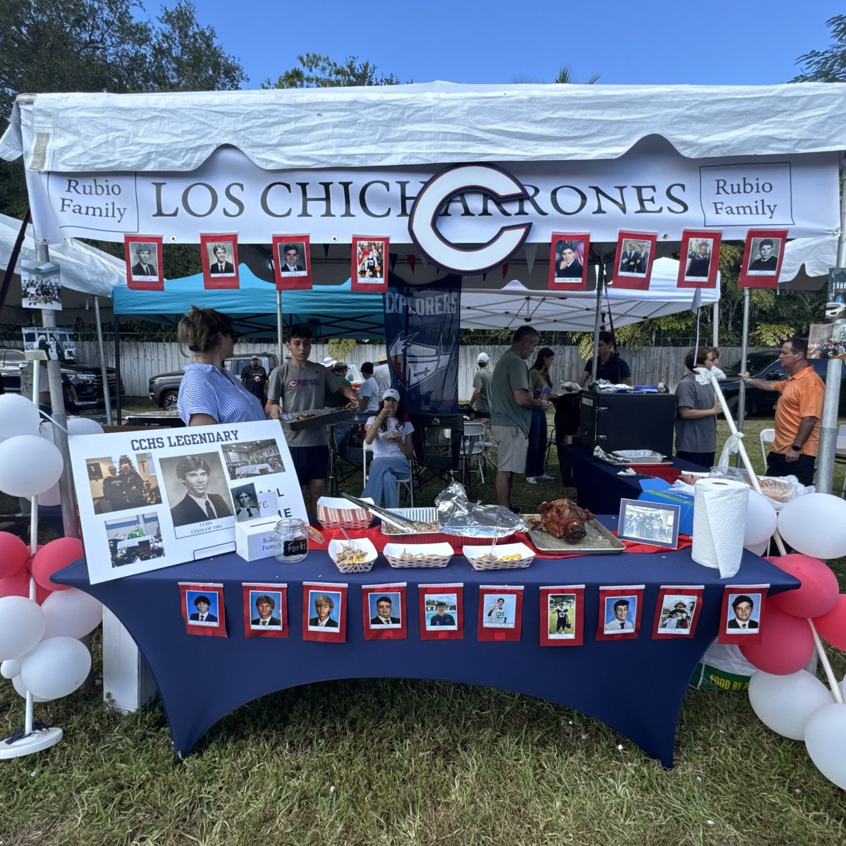 ColumbusHS_Mia's tweet image. This weekend at the STA Pig Roast, the St. Thomas the Apostle community celebrated Fr. Alejandro J. Rodríguez Artola ’81 and his upcoming induction into the CCHS Hall of Fame with a special congratulatory tent. Thank you, Fr. Alejandro—you continue to inspire. #CPride #Adelante