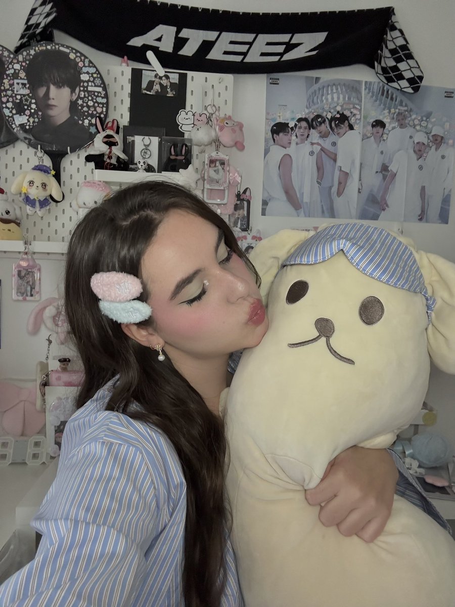 yun8ho's tweet image. 🪽!! 🐾🦴