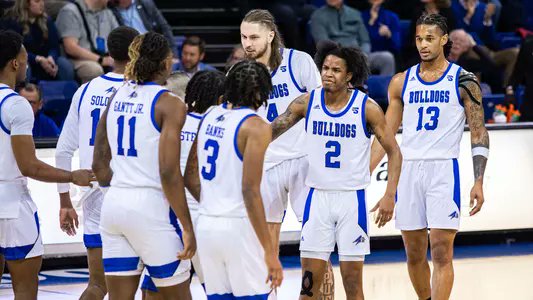 PropSurfer's tweet image. UNCA has advantages in pts allowed, FG%, 3PT%, FT%, and TO&apos;s/game over WCU. 

UNCA has 4 double digit scorers; WCU has 3. 

WCU grabs more rebounds, and have won 2 in a row at home. Tonight, they get knocked off.

I&apos;ll take the -1.5 pts (+105) with UNC Asheville in this one.