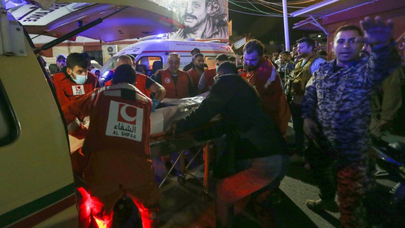 Milagro99229734's tweet image. Ataque israelí a campamento palestino en Líbano deja 15 muertos y más de 40 heridos. 
#Noticias #Palestina #AltoalFuego

@MaestraTuItera
@RoiLopezRivas