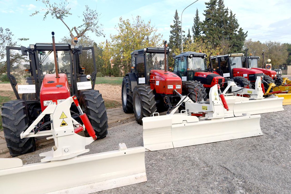 Davant l'avís especial d'<a href="/AEMET_CValencia/">AEMET Comunitat Valenciana</a>, que preveu nevades en cotes baixes, gelades i temperatures inferiors als 10 °C en zones de l'interior, activem un dispositiu preventiu per a assegurar l'operativitat de la xarxa de carreteres provincials.

El pla contempla la