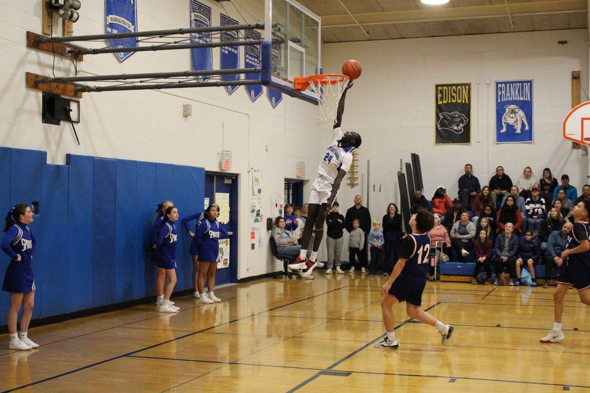 ccsd89's tweet photo. Congratulations to the seventh-grade and eighth-grade @glencrestms boys basketball teams on their wins against Monroe on Tuesday.  Way to go, Spartans! https://t.co/gGD6X3m8s3