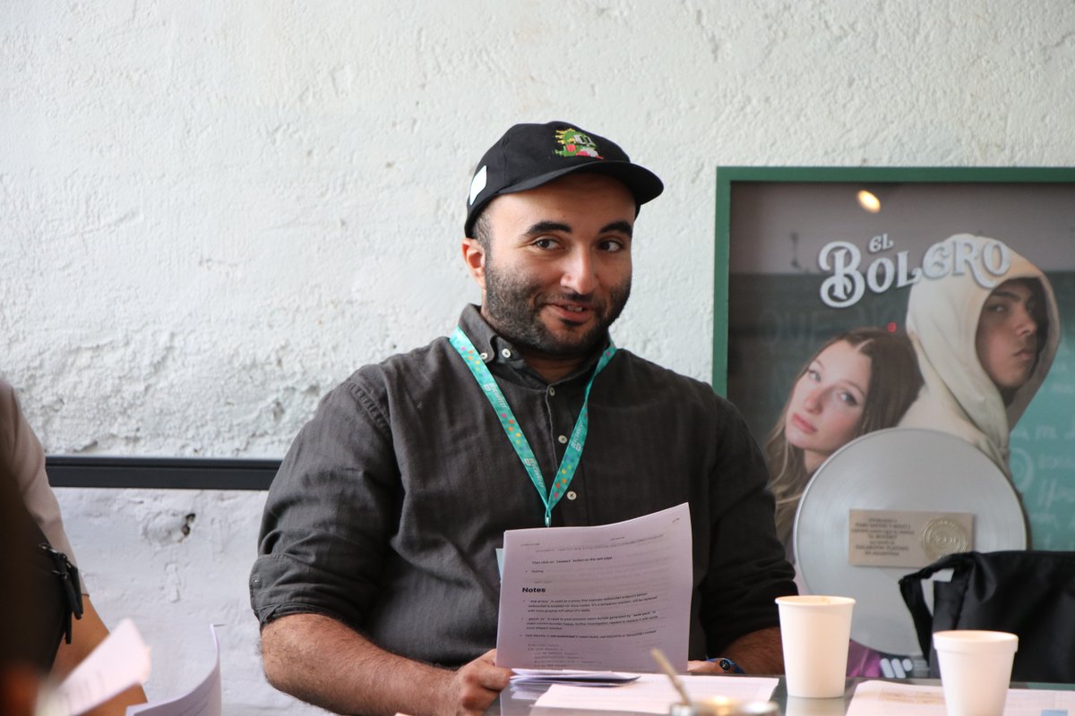 boundless_xyz's tweet image. whitepaper reading is fun with boundless because @ramikhalil will go above and beyond to explain how ZK works to you (especially Proof of Verifiable Work)

so, are you Team Alice? or Team Charlie?