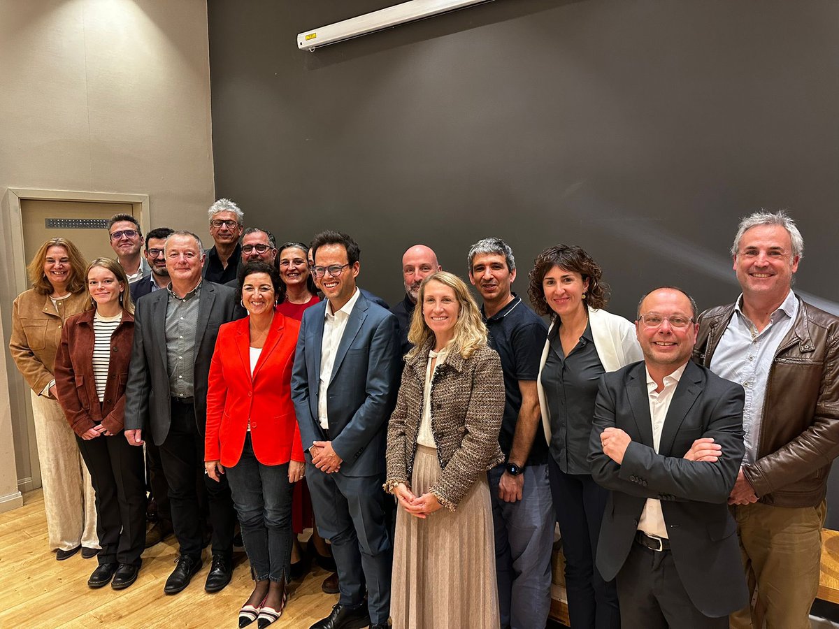 Víctor Meseguer tweet media