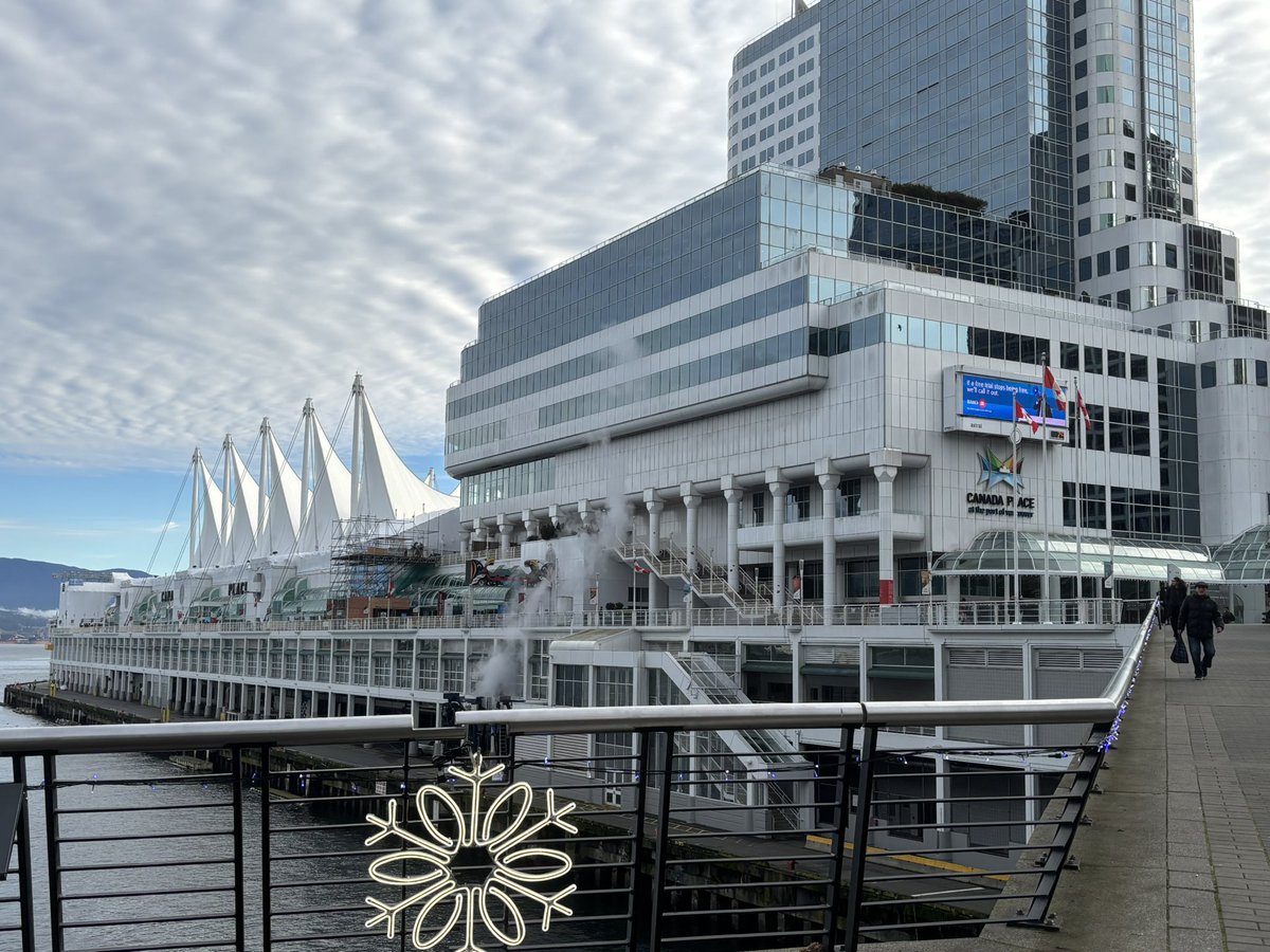 MiningTech1's tweet image. Good morning from a clear sunny day in Vancouver 🇨🇦 Our team is onsite today at Vancouver Convention Centre (East) preparing for MiningTech North America Conference &amp;amp; Expo starting from tomorrow Nov 20-21. miningtechnorthamerica.com